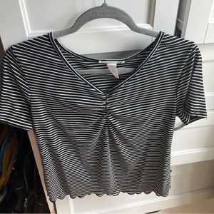 Women’s Short Sleeve Top